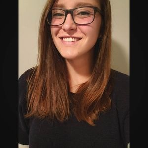 Meet your Posher, Deven